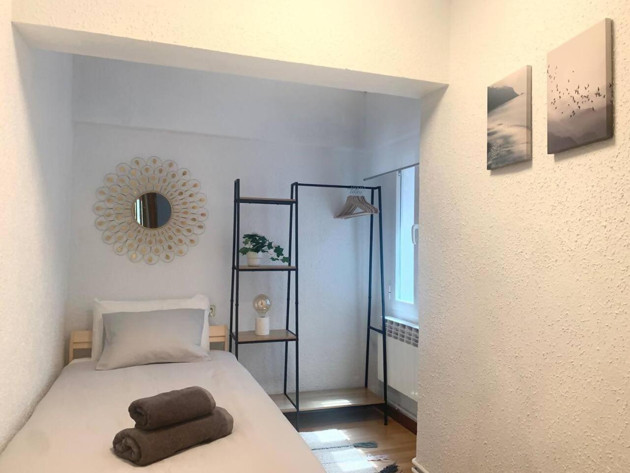 Apartamento Centrico Y Comodo บิโตเรีย-กัสเตซ ภายนอก รูปภาพ